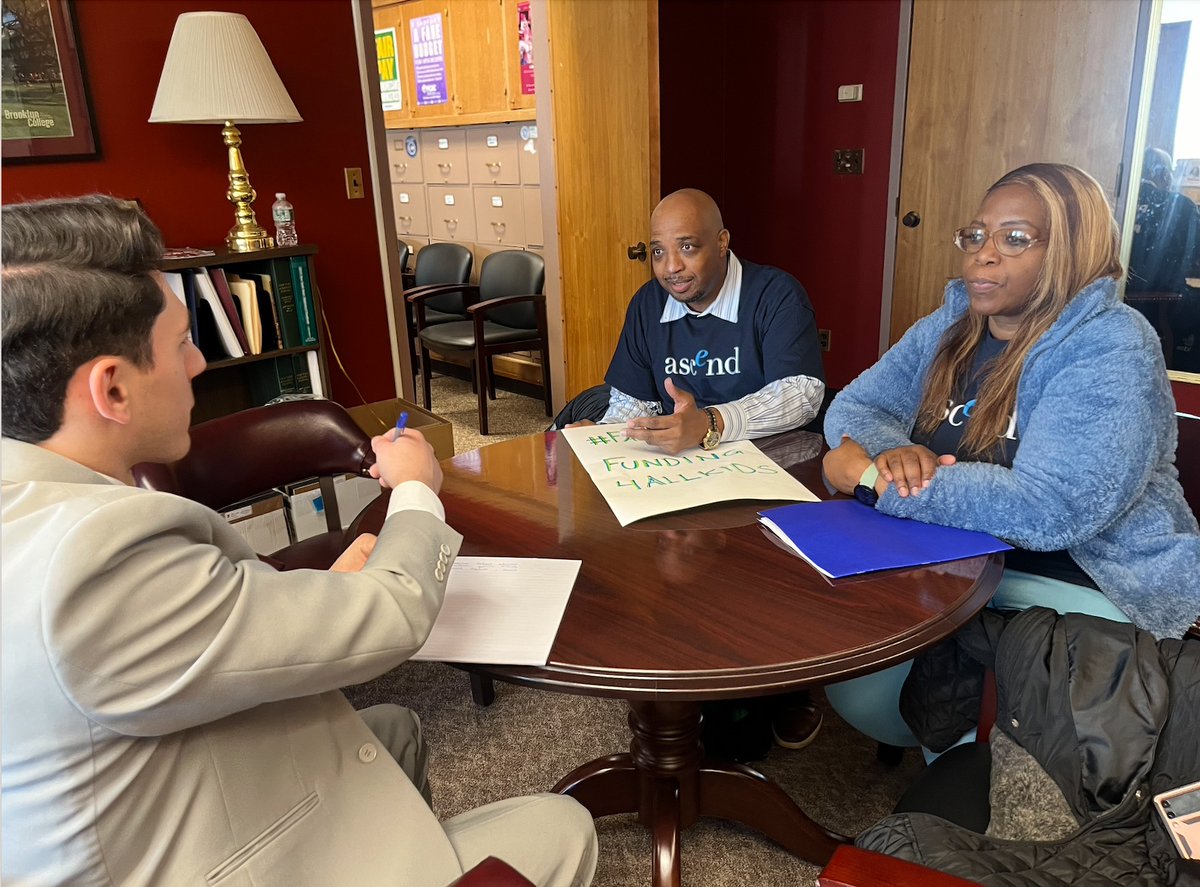 Today Ascend families, staff, and leaders traveled to Albany for Charter School Advocacy Day! Families had the chance to speak with elected officials and advocate for increased and equal funding for our schools. 
#CharterAdvocacy2024 #NYCCharters #ILoveMyCharterSchool