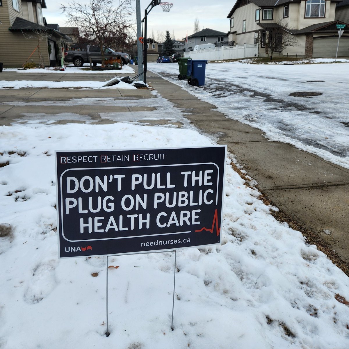 🪧Show your support for Alberta's nurses and our public health care system with a lawn sign for your front lawn or apartment window: neednurses.ca/action/request…

#NeedNursesAB #abhealth #ableg