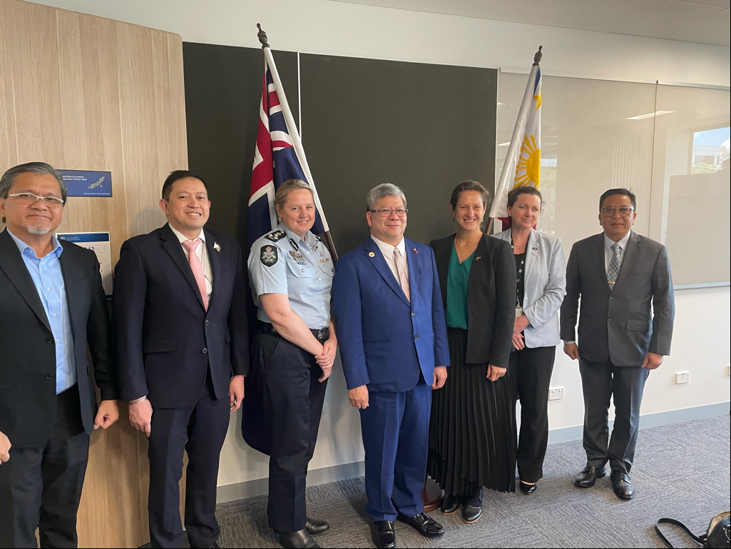 Great exchange of views with @immigPH Philippines Bureau of Immigration, Commissioner Norman G. Tansingco and delegation, on 🇵🇭 & 🇦🇺 efforts to #endhumantrafficking with @agdgovau @ACCCE_AUS, Home Affairs and @AusBorderForce.