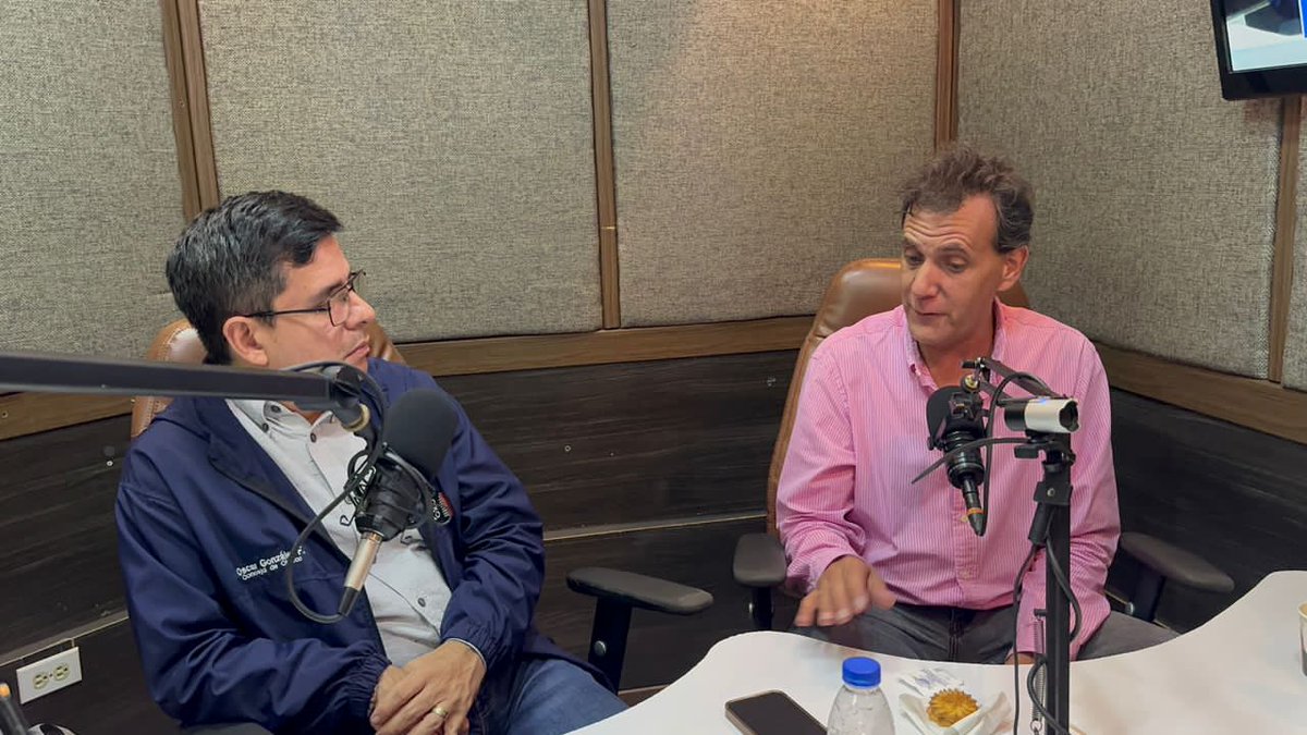 <a href="/jemartinezd/">Jose E. Martinez</a> #6Feb | <a href="/jemartinezd/">Jose E. Martinez</a>: "Sin duda vamos a seguir trabajando por el avance del cine nacional y poder seguir brindando espacios para disfrutar del talento venezolano en las tablas". #Chacao #Radio