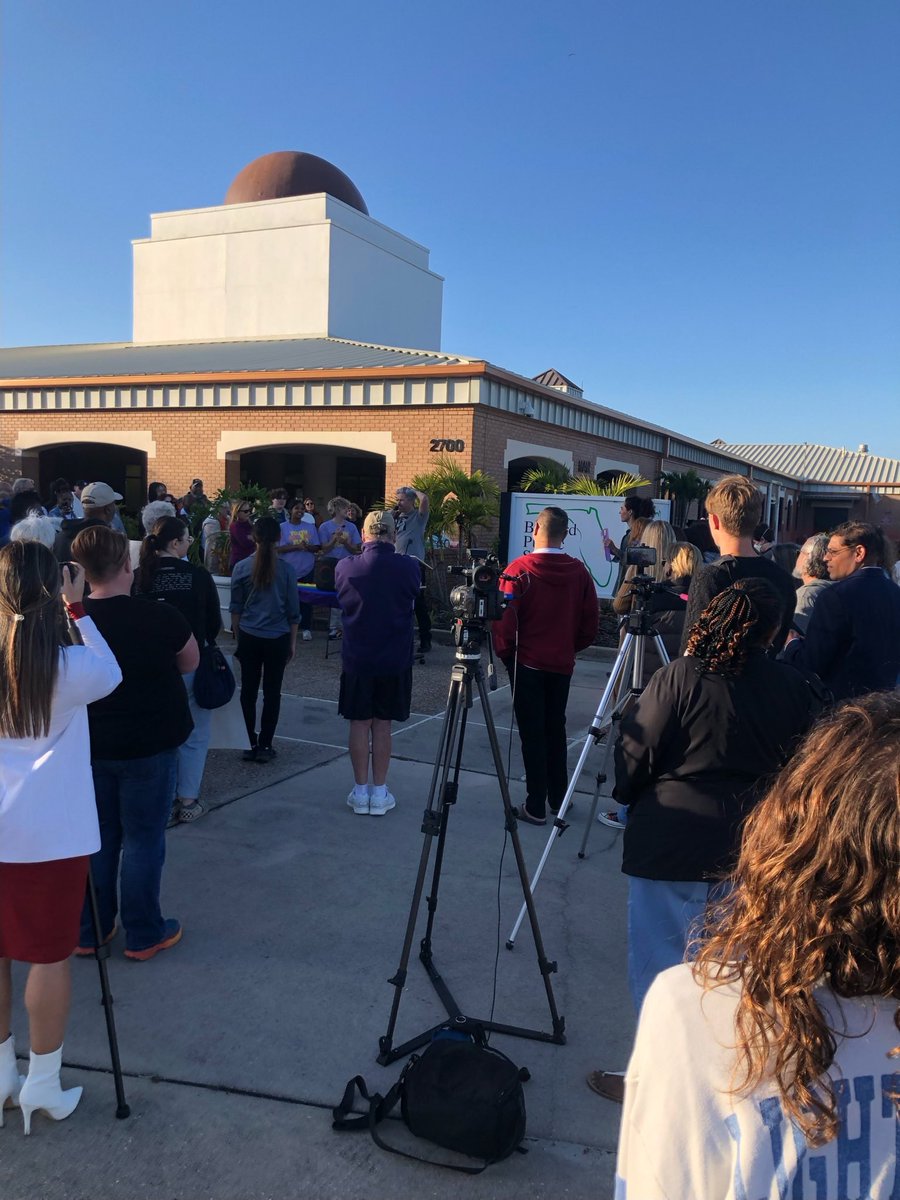 We are inspired by the young leaders of Brevard as students lead the charge to protest censorship and book bans. Florida’s future is looking bright ☀️📚