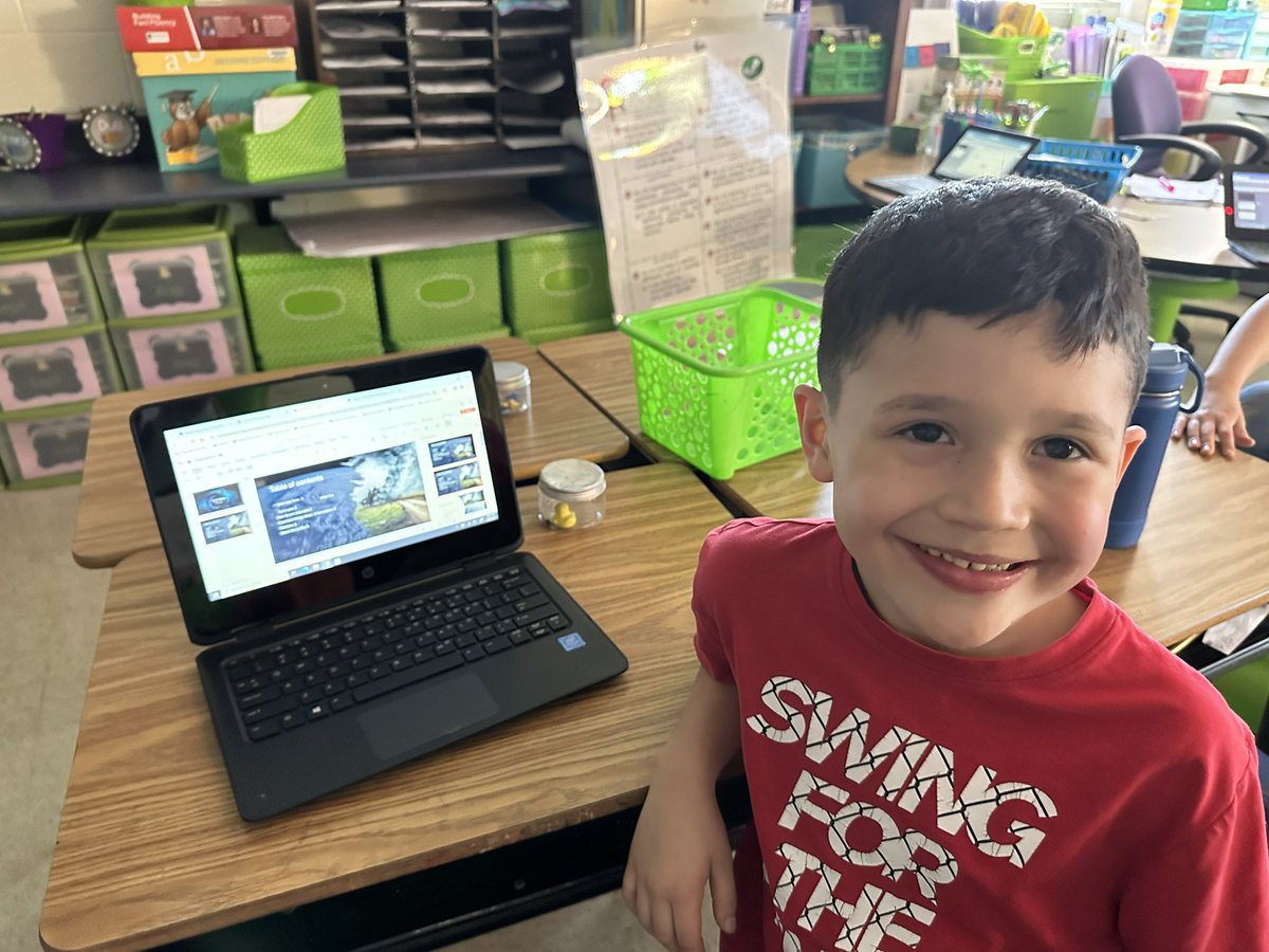danigantt1's tweet photo. We have started making our nonfiction weather books using Microsoft PowerPoint πͺοΈβοΈπ¨οΈπ€οΈ @MicrosoftEDU
@ITSCCSD @IndianKnollES #ikesmsedu #microsoftkids https://t.co/p3bXeb8FRC