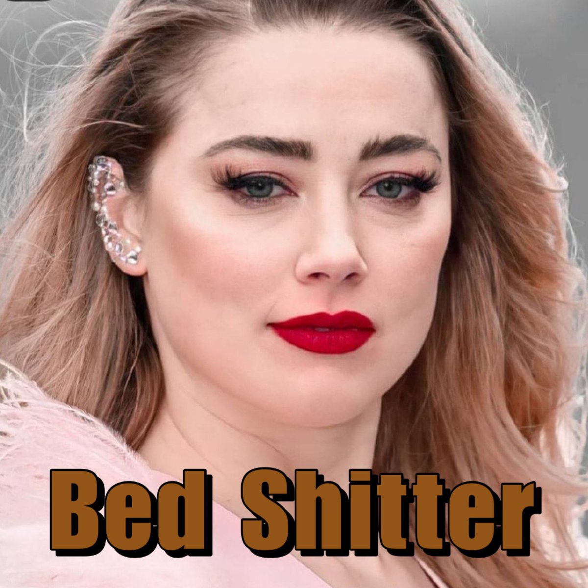 forthegr8rtruth's tweet image. It’s a massive FLOP thanks to the malicious lying, rapist bed shitting abuser 🤣🤣 #AquamanAndTheLostKingdom #AmberHeardIsFinished