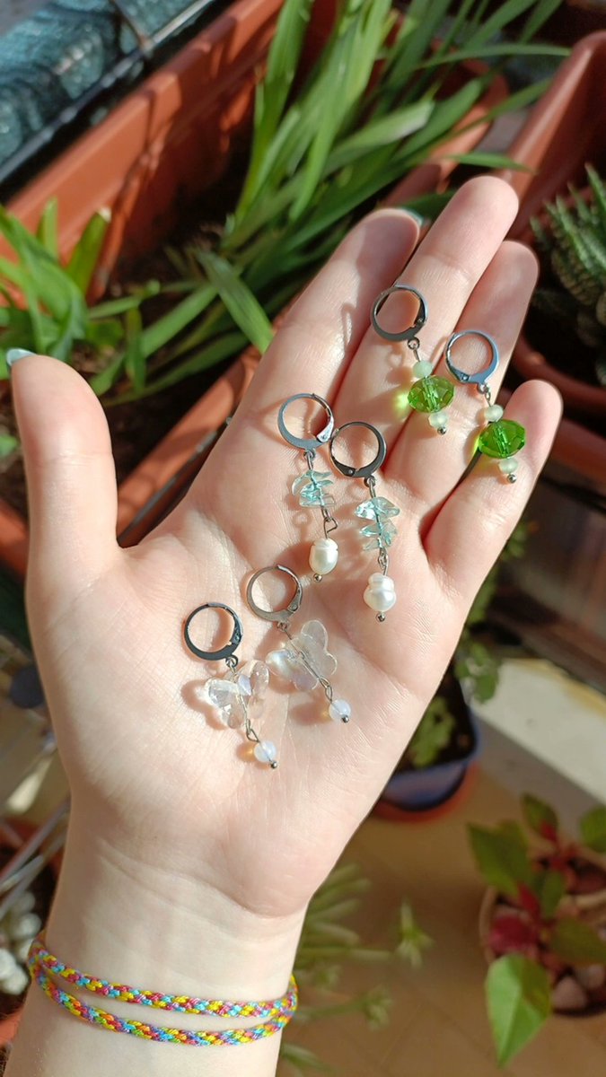 MoonCactuShop's tweet photo. Mini orecchini 🫶

Questi orecchini cercano casina!!

Sono in acciaio inossidabile anallergico!

Alcuni sono pezzi unici quindi non fateveli scappare!!

Più info in dm ❤️ https://t.co/BqsNvUBdI9
