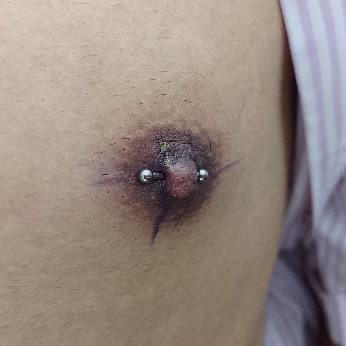 CrunchLuna's tweet photo. Nipples Piercing ✨ https://t.co/33HYQ3qbdB