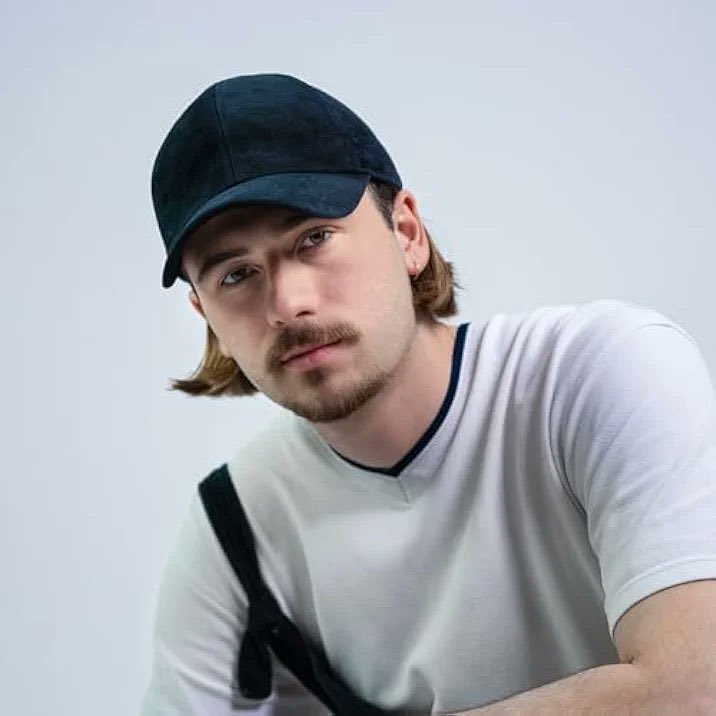 Blue___Moon___'s tweet image. Mais c’est quoi cette daube ?!! 😱C’est quoi ce massacre ?! ☠️C’est quoi ces arrangements ?! 🤡Je suis tellement choquée !!! La #VersionStudio a totalement dénaturé la chanson 😭😭 😭 Zéro émotion #Ceuxquonetait #PierreGarnier #StarAcademy #Pierre