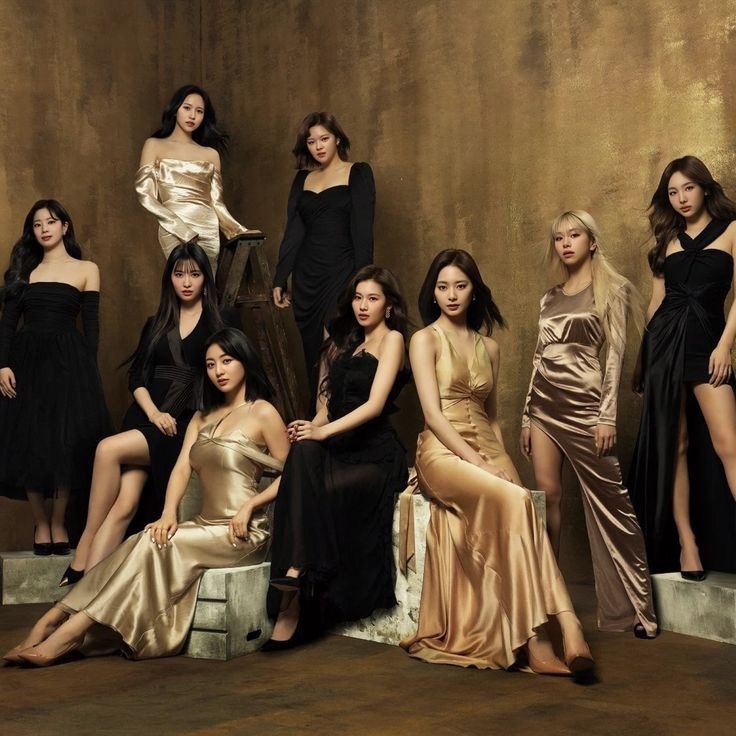 doitforourtwice's tweet photo. 📰 • TWICE es el primer grupo femenino internacional en la historia en encabezar y agotar Allianz Parque en São Paulo Brazil 🇧🇷

#TWICE #TWICEnoBrasil #TWICE_5TH_WORLD_TOUR @JYPETWICE https://t.co/BoqWJCKhTS