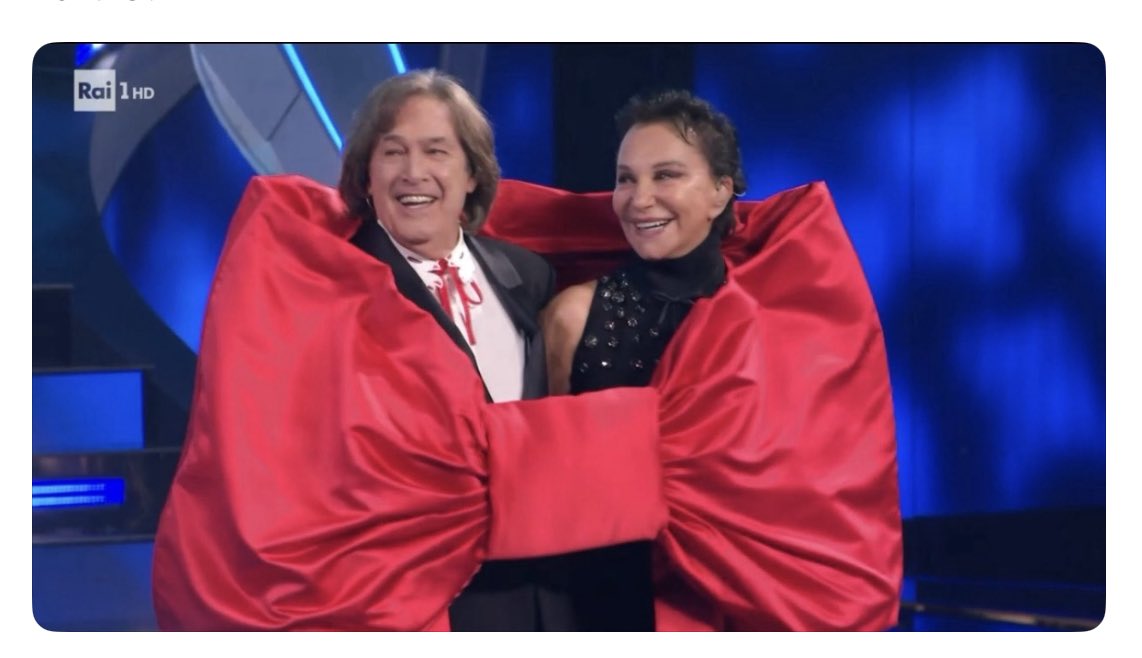efya21's tweet photo. Il profilo di coppia su @facebook 
@SanremoRai #Sanremo2024 https://t.co/Y8AjwhWxJs