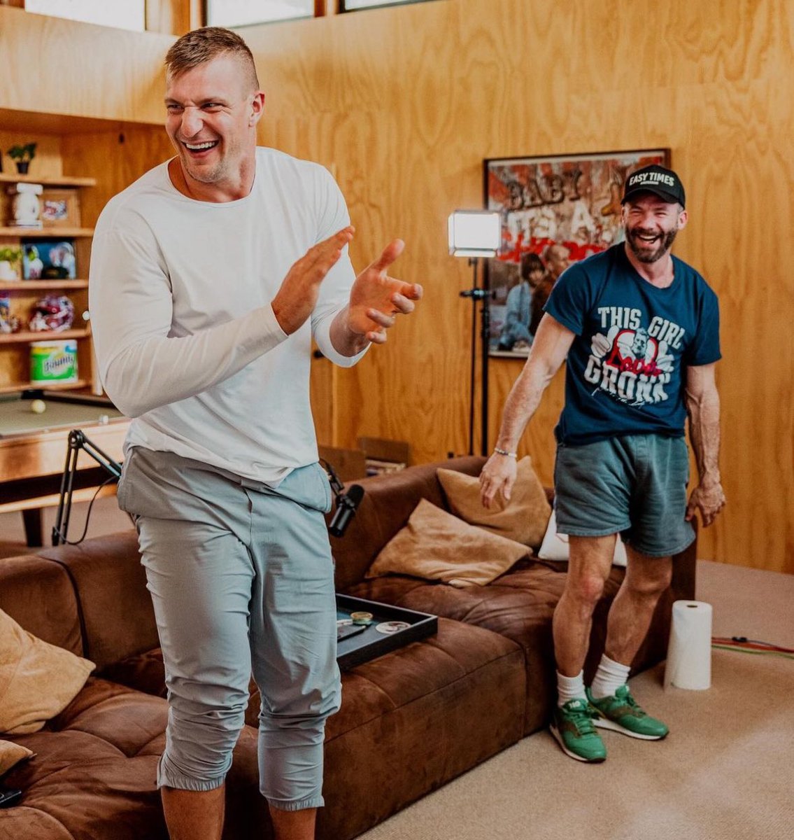 Anthony Bartoloni tweet media