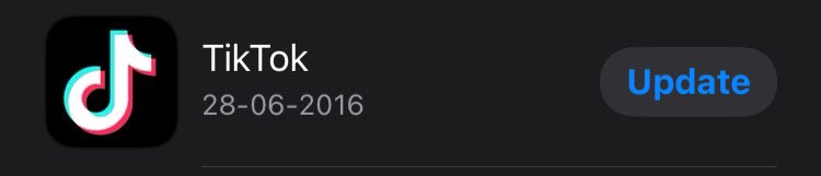 tomasojeda__'s tweet photo. went back to my old appstore account, was it even posible to have tiktok before 2020? https://t.co/9zxhHBU4T8
