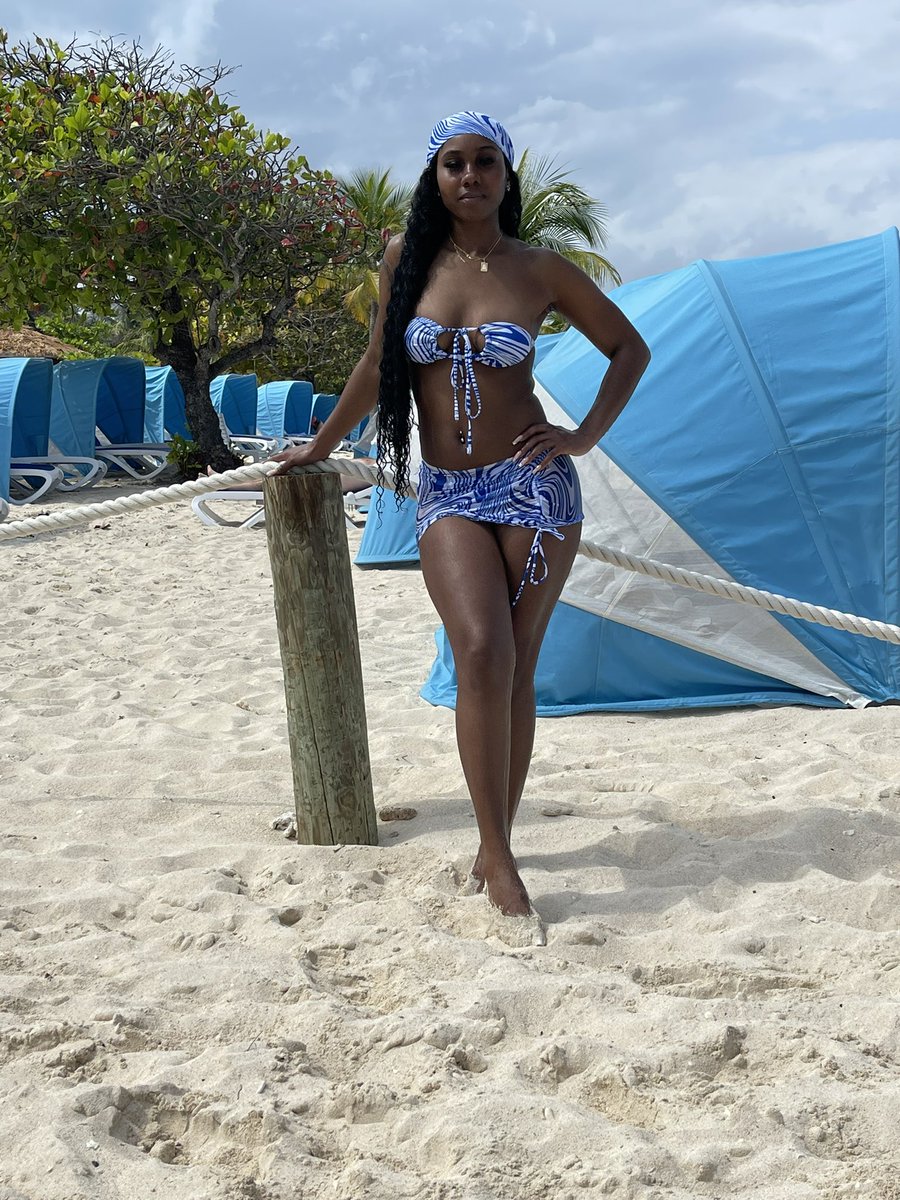 AniyahAnnabel's tweet photo. Travel Bae 💕✈️🇭🇹 https://t.co/J061JPgPTu