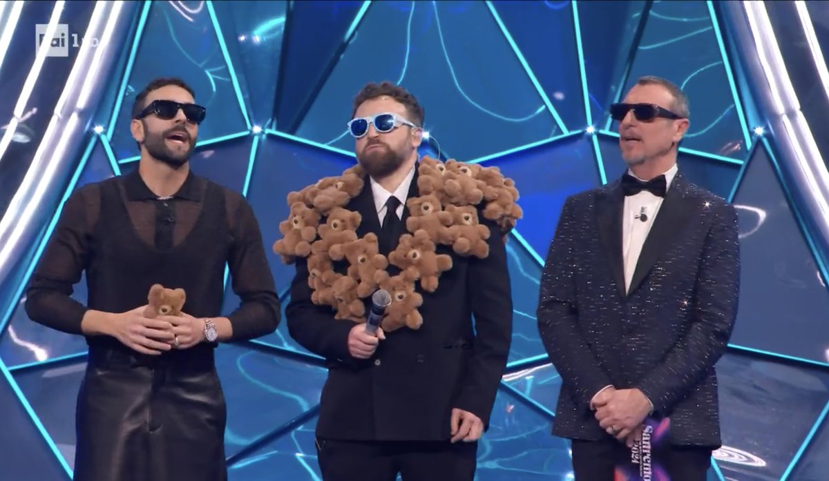 valentino chiaro andrea già lo sai e fabrizio conosciuto anche come il fresco di zona #SANREMO2024 #Sanremo2024