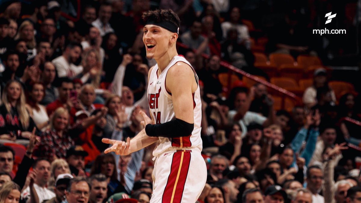 HEATVSREFS's tweet image. OUR HERRO IS BACKKKKKKKK