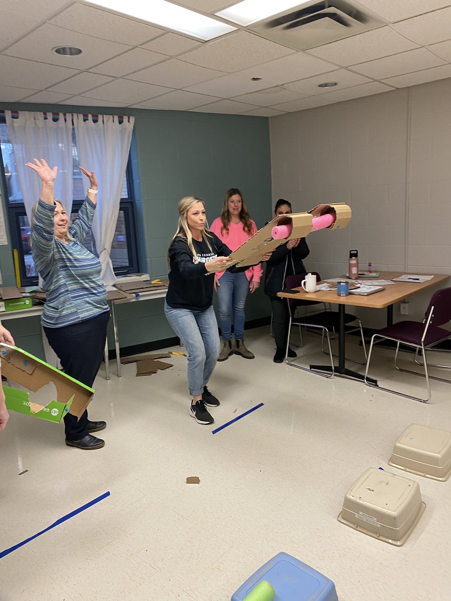 JChambersTVDSB's tweet photo. The amazing @JChambersTVDSB staff love to take on a challenge!  Thank you MrMartens 4 incorporating r new @Makedo in2 learning inquiry. Could you build a device to repair the failing conduit b4 your sub explodes?  I would want 2 be w the K,ECE and Primary teams bc they rocked it! https://t.co/WJe0Qls2Cv