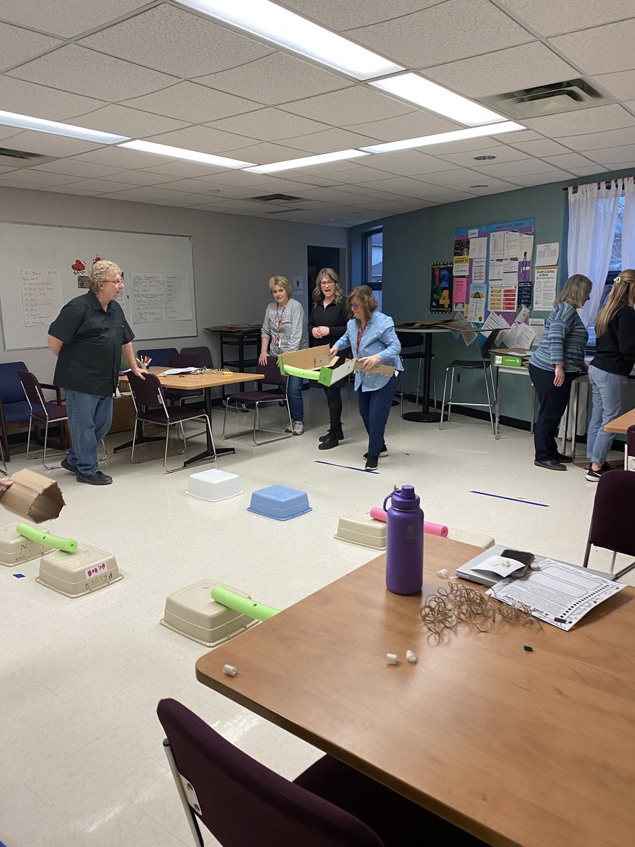 JChambersTVDSB's tweet photo. The amazing @JChambersTVDSB staff love to take on a challenge!  Thank you MrMartens 4 incorporating r new @Makedo in2 learning inquiry. Could you build a device to repair the failing conduit b4 your sub explodes?  I would want 2 be w the K,ECE and Primary teams bc they rocked it! https://t.co/WJe0Qls2Cv