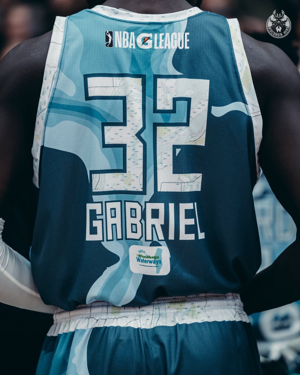 Here’s a last look at our guys in their Go Green theme jerseys presented by <a href="/winncowi_sw/">Winnebago County Solid Waste</a>! 🌊

Last day to bid is Feb 8th ⬇️ e.givesmart.com/events/zD4/