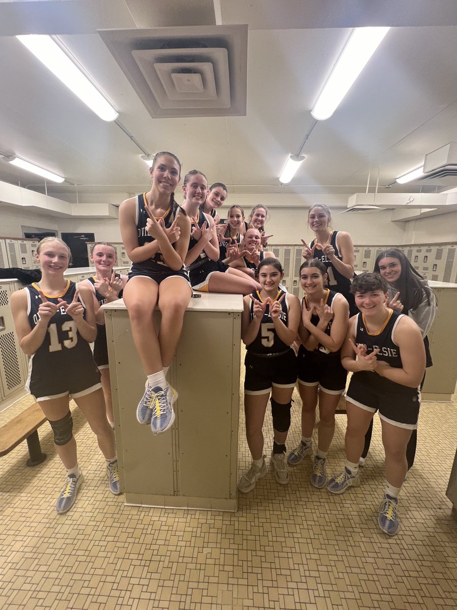 Lady Marauders pick up big road win, 64-50 over Stockbridge. ⁦<a href="/AvaBates33/">Ava Bates</a>⁩ &amp; ⁦<a href="/EvalynCole4/">Evalyn Cole</a>⁩ w/ 19 each, ⁦@LilianBates19⁩ w/ 12, ⁦<a href="/BraedenTokar/">Braeden</a>⁩ w/ 6, ⁦<a href="/HaileeCampbel13/">Hailee Campbell</a>⁩ &amp; Giacobbe w/ 3 each, &amp; ⁦<a href="/carman_ellyanna/">Ellyanna Carman</a>⁩ w/ 2.