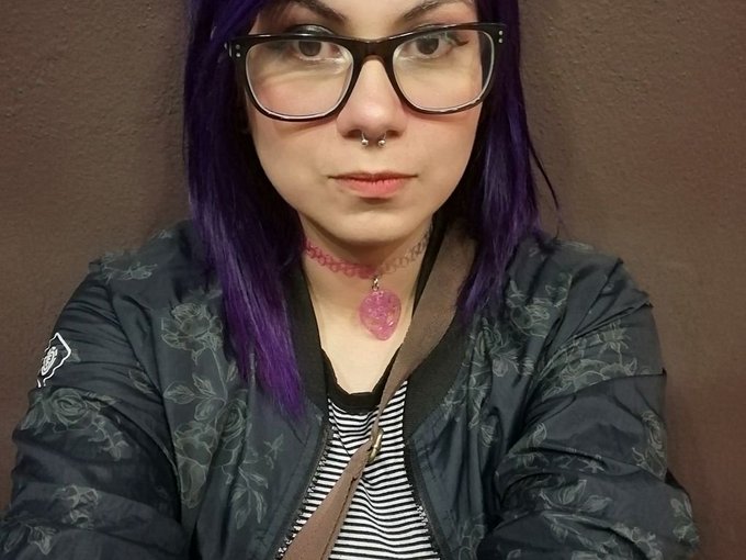 I'm online right now on SkyPrivate - pay-per-minute system for Skype live shows. Call me right now in