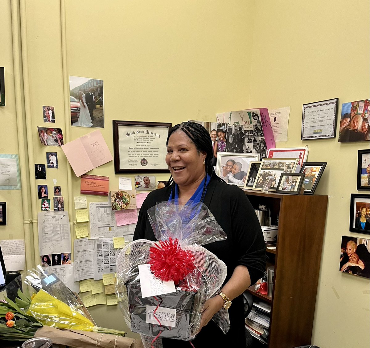 Dr. Ponce, Ph.D. (@poncemq) on Twitter photo Today for NSCW, MSCA Board members, with the help of the amazing Baltimore City Schools staff & MSDE, made a surprise visit to congratulate our 2024 Maryland SCOY winner, Rhonda Waller, from Benjamin Franklin High School. <a href="/MsTeeInspires/">Tanipa Thomas (she/her)</a> <a href="/SuzieWesh/">Suzie Wesh</a> Today for NSCW, MSCA Board members, with the help of the amazing Baltimore City Schools staff & MSDE, made a surprise visit to congratulate our 2024 Maryland SCOY winner, Rhonda Waller, from Benjamin Franklin High School. <a href="/MsTeeInspires/">Tanipa Thomas (she/her)</a> <a href="/SuzieWesh/">Suzie Wesh</a>
