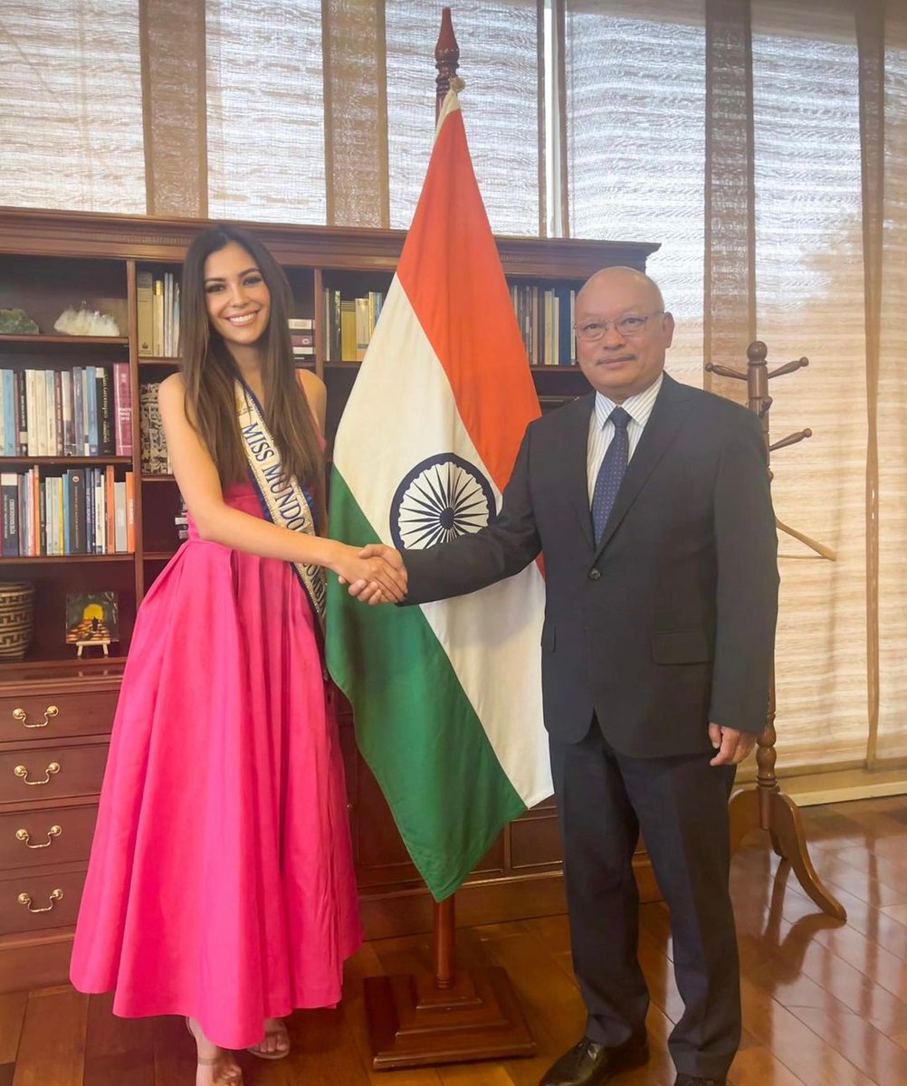 mwcolombia2024's tweet photo. Thank you to the ambassador of India H.E Mr. Vanlalhuma for your invitation and hospitality. A very enriching reunion sharing insightful information 🇮🇳🇨🇴 and bonding ties between our two countries.
@MissWorldLtd https://t.co/LamHgs7J2K