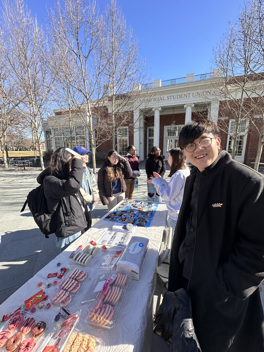Students doing outreach about the struggle of Koreans in Japan! Don’t miss the next opportunity to learn about this incredibly important yet unknown ongoing struggle against colonialism in which schools play a key role: Feb 14 at 1130 in the Wood room in Roy!