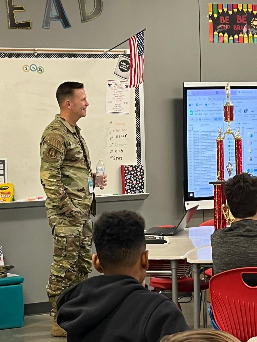 Mark T Voss Middle School tweet media