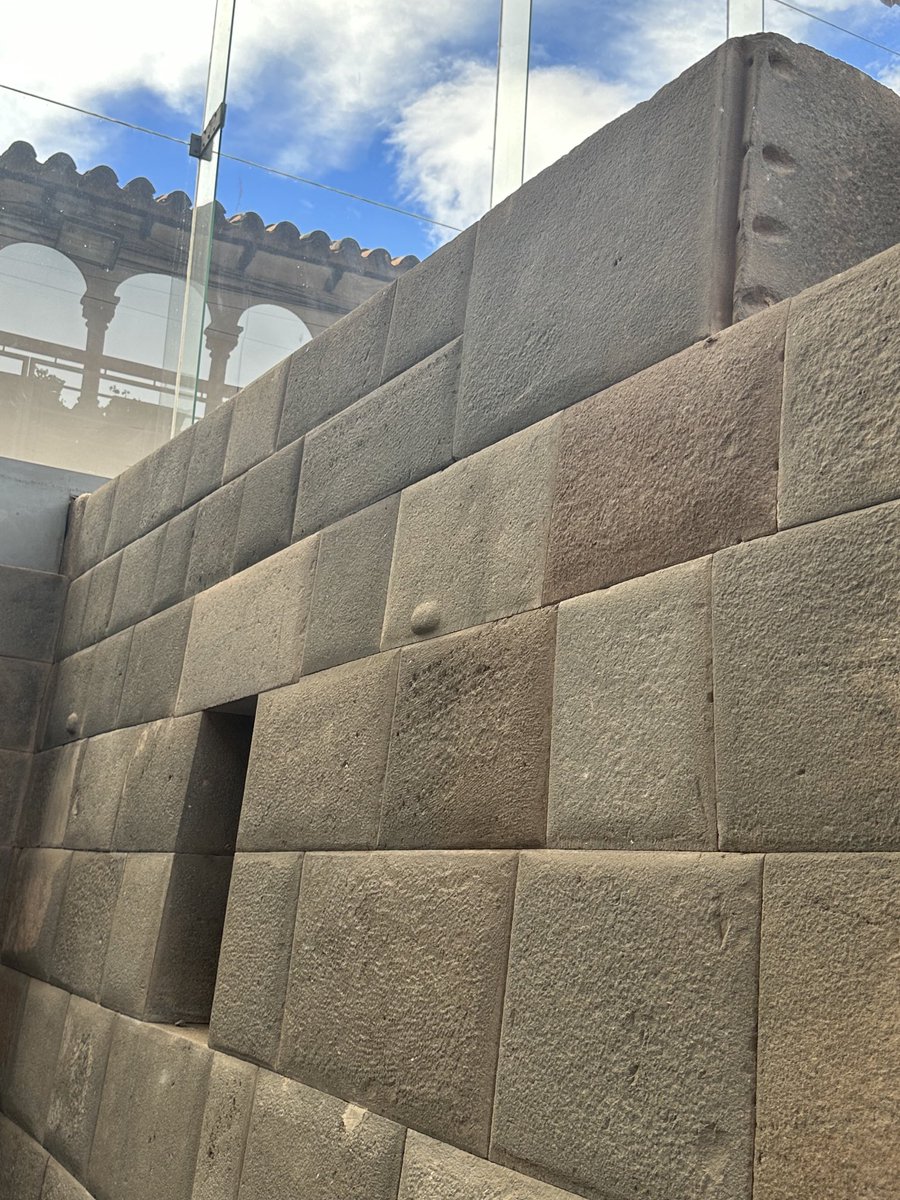 WWolfProd's tweet photo. #Qorikancha did not disappoint! I’ll be releasing much more but here are just a few highlights from @INCREDHISTORY & my time there. Absolutely loved this site & it should be a MUST see for anyone visiting #Peru W/ #nubs #keylocks #drillholes #megaliths & so much more! https://t.co/PBKxqAqGEm