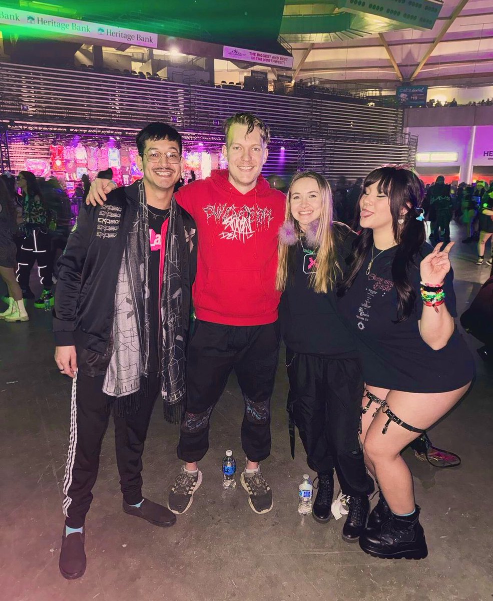jayramirezzz's tweet photo. Blessed with the best 🥹 https://t.co/OqPIFfbrAW
