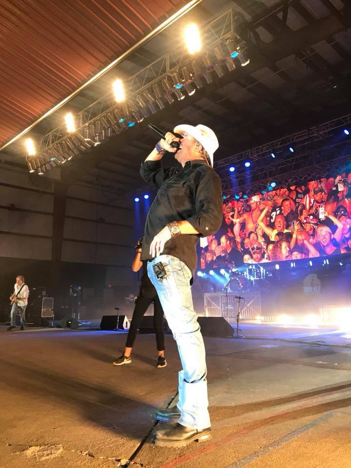 melgbs34's tweet photo. I saw him for the first time at the Knox Co. Fair in ‘94 &amp; at the last at Jambo 2018….and 15 times in between 
Rest Easy Cowboy @tobykeith https://t.co/XoVnpQmRy6