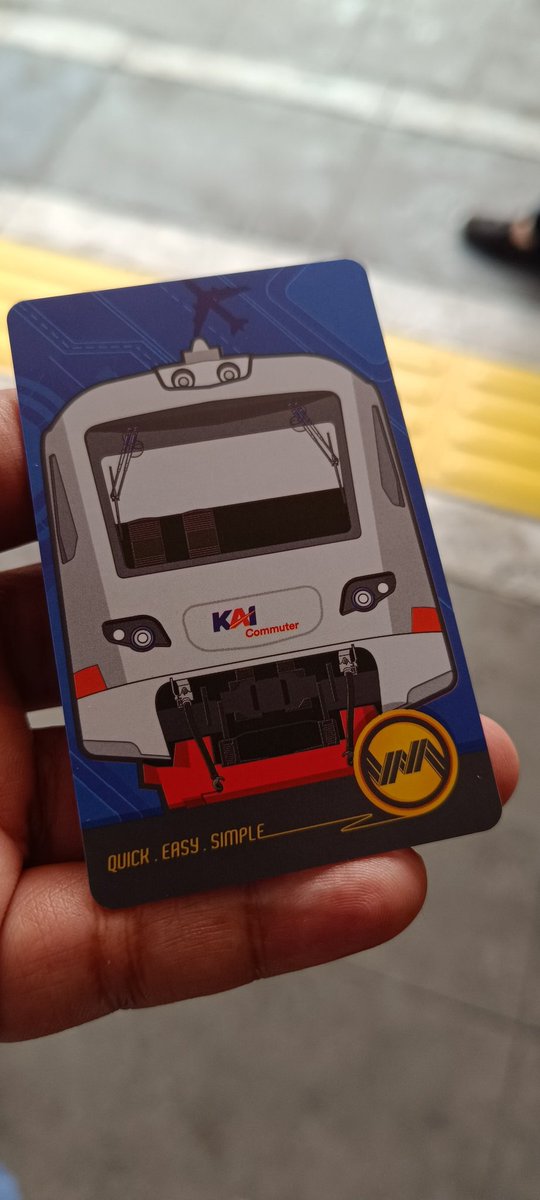 Kata petugas di loket krl kartu ini bisa buat trans jakarta....taunya gak bisa dipake pas di tanah abang...sial knapa dibilangnya bisa sih?? Rugi deh gue beli <a href="/CommuterLine/">KAI Commuter</a>