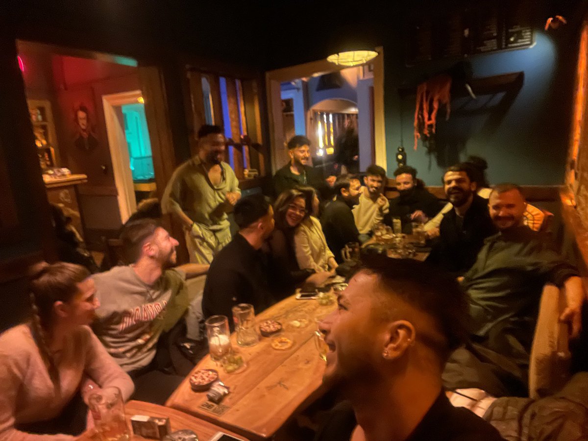 Tüm arklarımın izinli olduğu günleri çok seviyorum