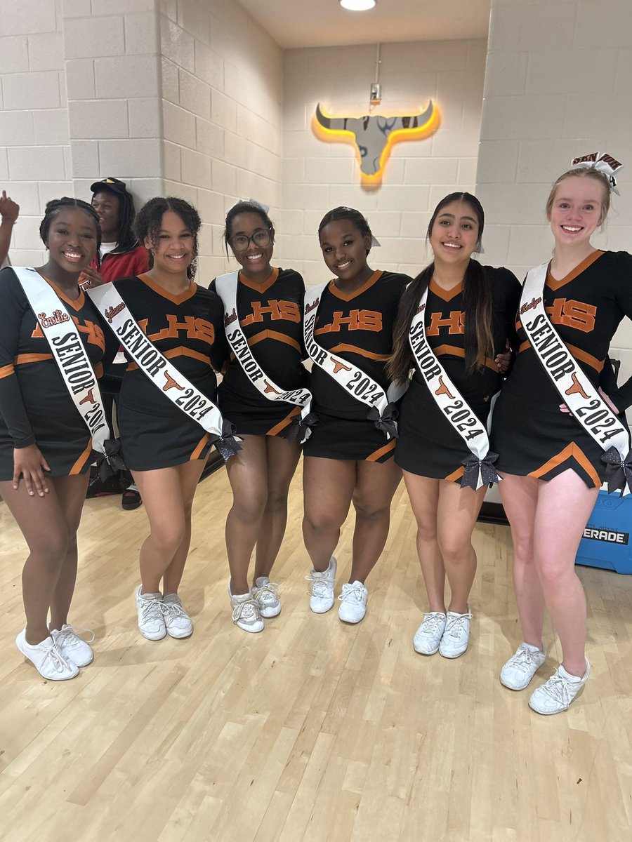 LHS Spirit Cheer & Competition Cheer tweet media