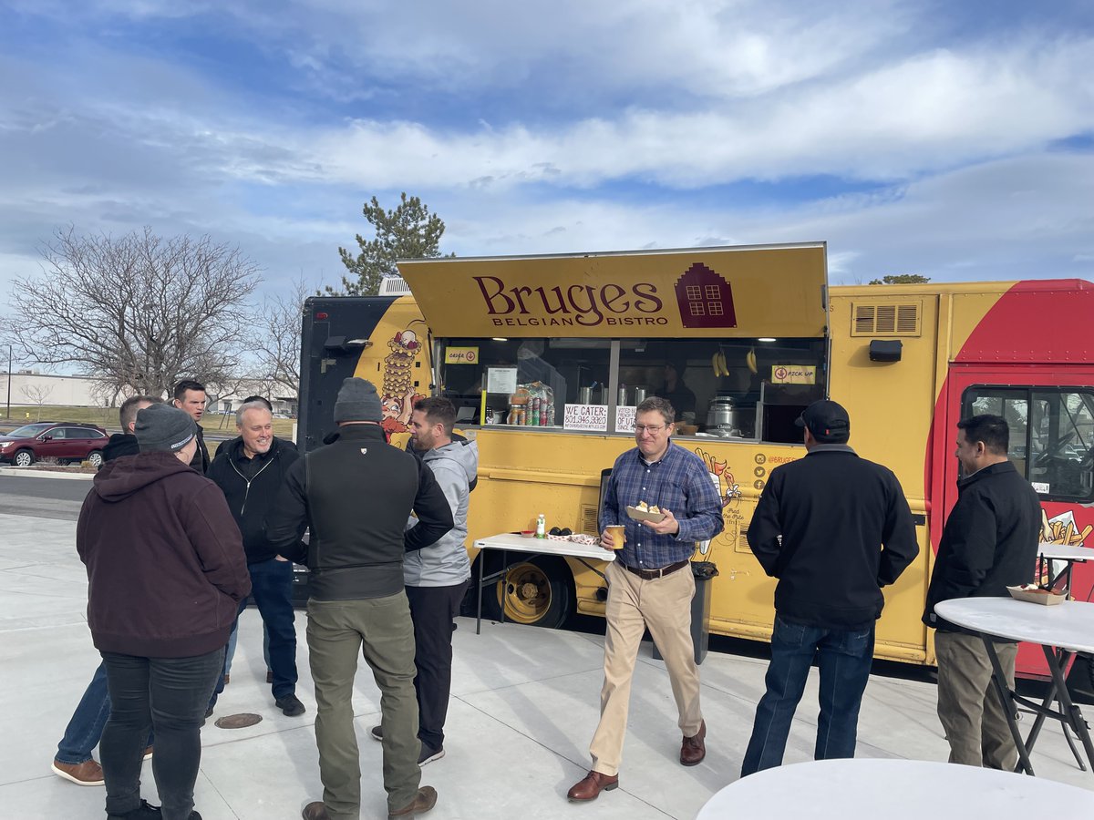 JacobsenBuilds's tweet photo. Our friends at Steel Encounters, Inc. came by the Jacobsen HQ today with the @brugeswaffles food truck! It was wonderful enjoying tasty treats with their team. Thank you for the fun morning together, Steel Encounters, Inc.!
 
#JacobsenPartners https://t.co/diZQwgzkZH