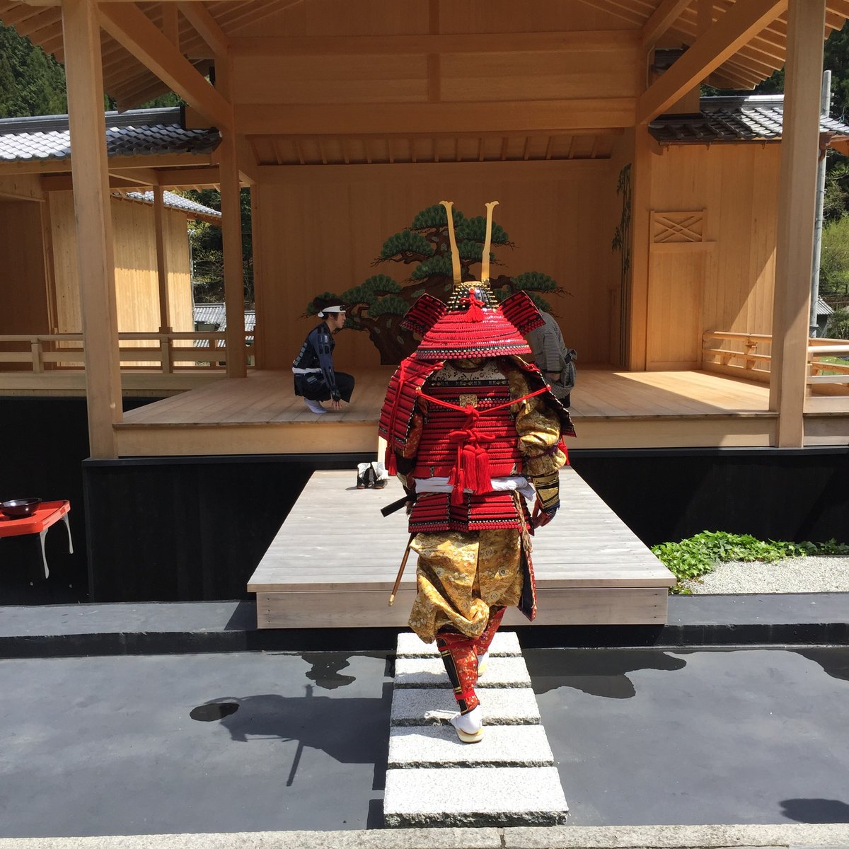 NEOLD Private House has an option called the Shogun experience in which you can enjoy the luxury lifestyle of a Japanese warlord. neold.co.jp/the-shogun-exp… #Shogun #samurai #samuraisword #samuraiarmor #ninja #neold #neoldprivatehouse #japanesestyle #japanese #ExceptionalExperience