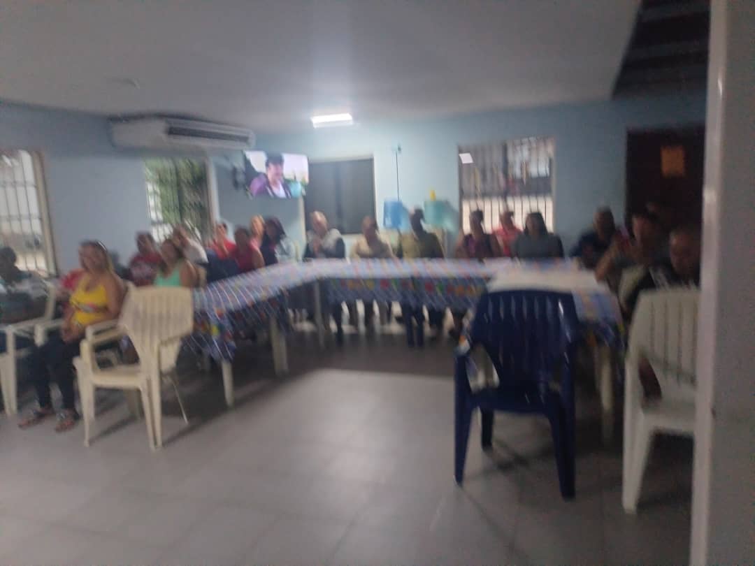 Colaboradores de la Brigada de las Villas Nacionales rindieron homenaje al Señor de la Vanguardia. #CamiloVive #CamiloEsPueblo