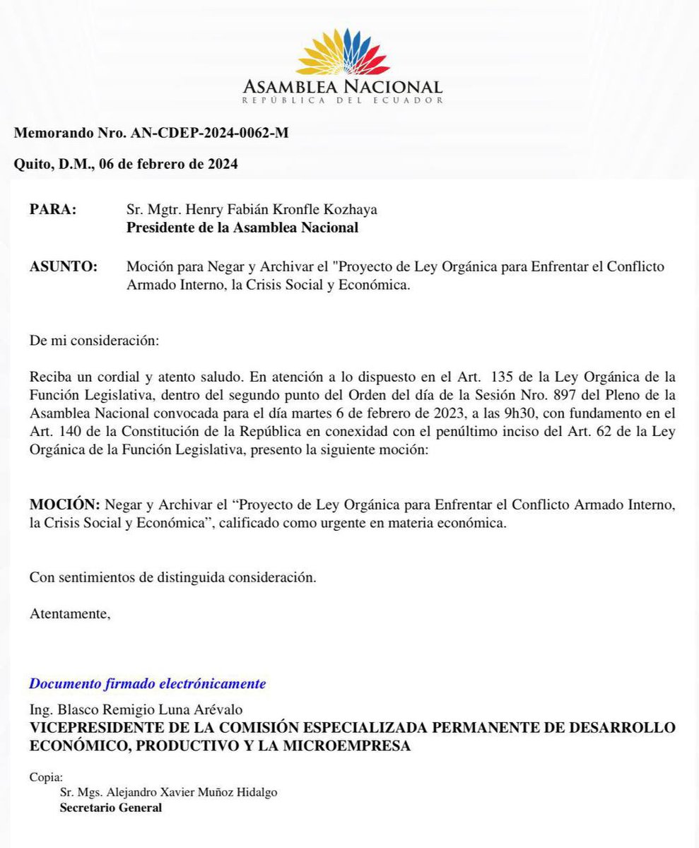 A pesar de que la Asamblea no aprobó la subida del IVA; con triquiñuelas en el procedimiento parlamentario se burlaron del #Ecuador ¿Por qué?. Abro 🧵 #IVAal15%
 
1. El Presidente de la AN no dio paso a la moción de la RC para negar y archivar definitivamente el incremento. (1/3)
