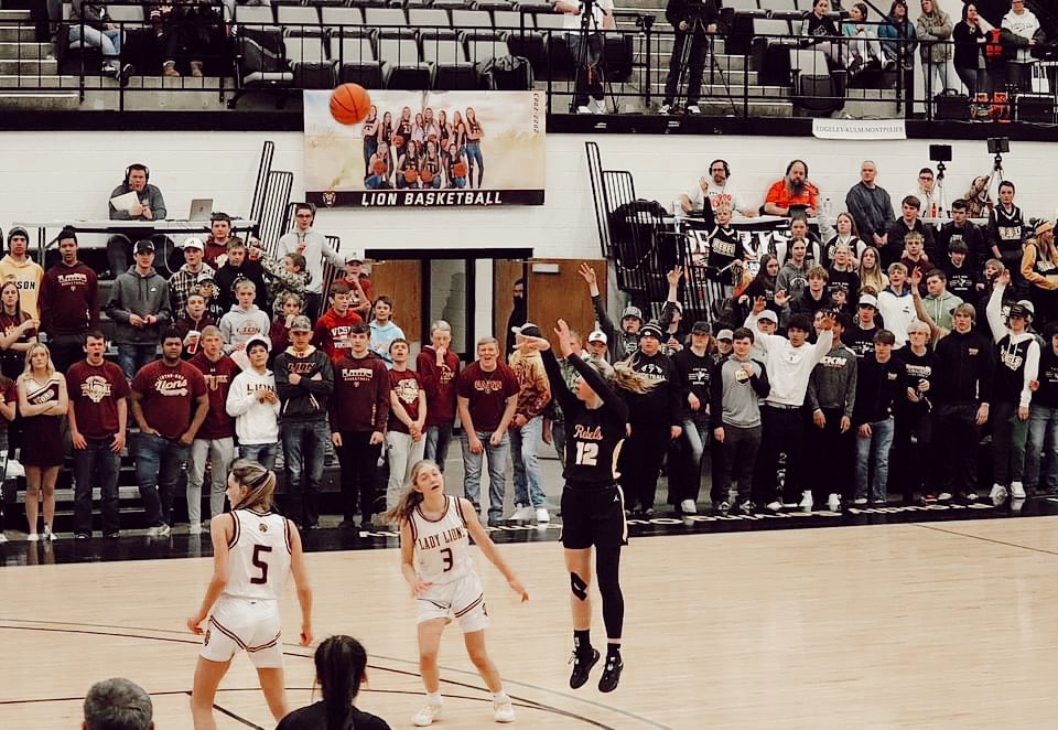 Mataeya Lyn (@mataeyamathern) on Twitter photo I’m super excited to announce that I will be continuing my basketball career at the University of North Dakota! Thank you <a href="/coach_bernhard/">Mallory Bernhard</a> and <a href="/coach_mo/">John Motherwell</a> for this opportunity! Go Hawks💚🤍 I’m super excited to announce that I will be continuing my basketball career at the University of North Dakota! Thank you <a href="/coach_bernhard/">Mallory Bernhard</a> and <a href="/coach_mo/">John Motherwell</a> for this opportunity! Go Hawks💚🤍