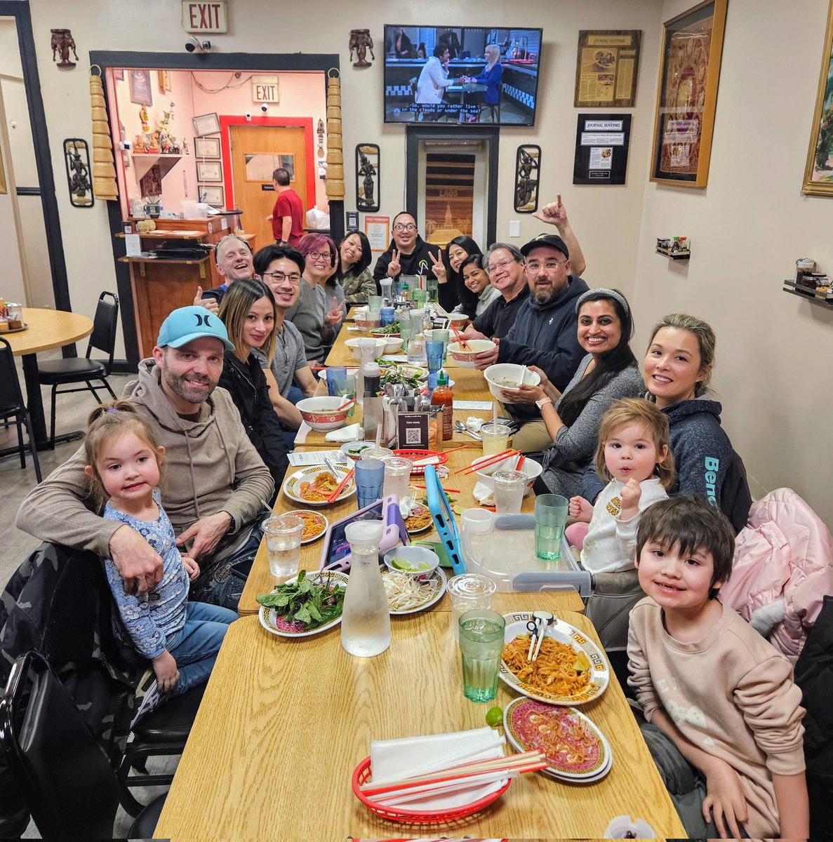 Erik Kennedy 김영남 tweet media