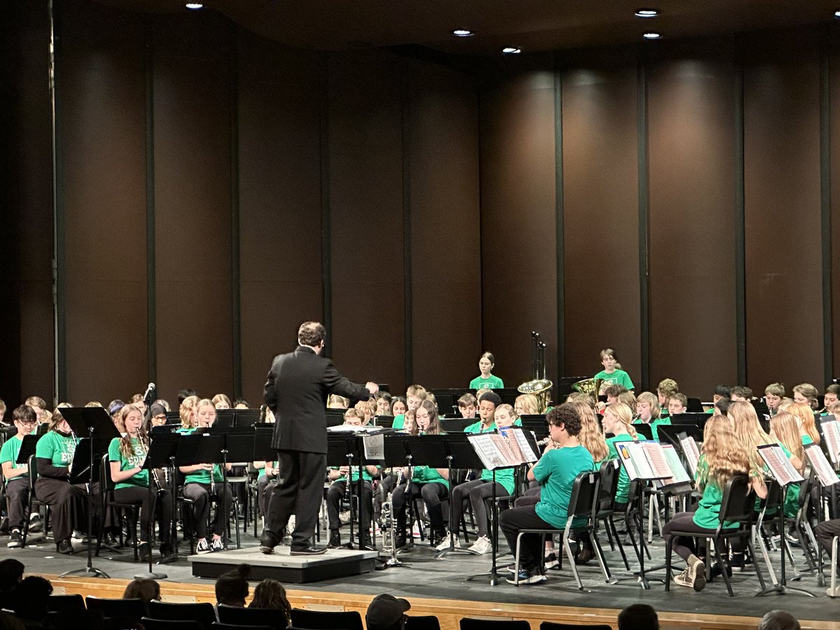 A wonderful evening of band concerts at South View tonight! #EdinaBands #EPS