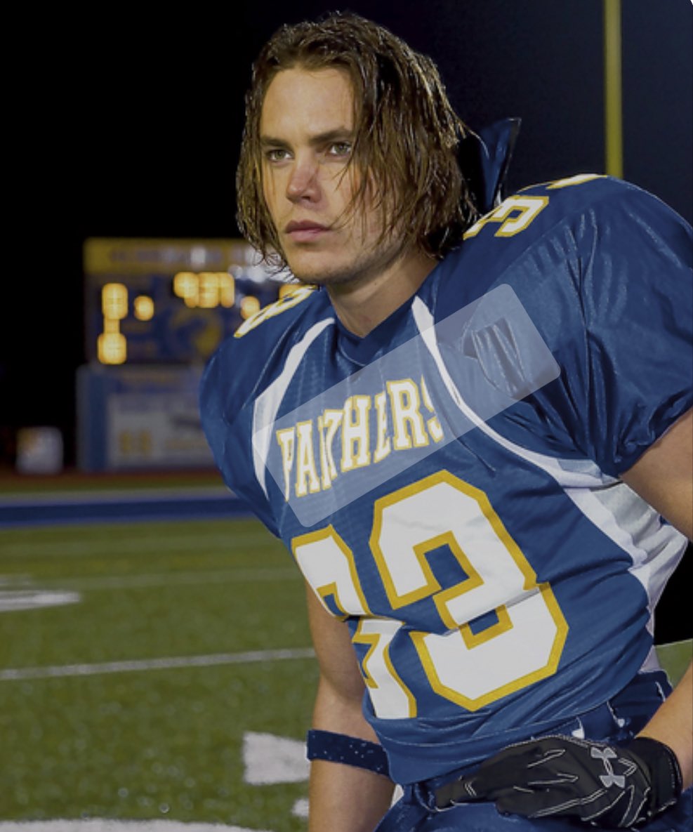 emily may tweet media