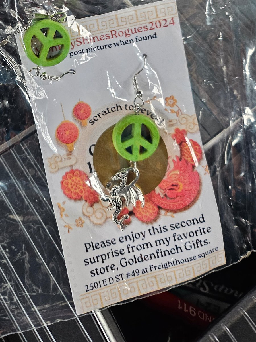 4circusmonkeys's tweet photo. Thank you to all the rogue monkeys, my family has had an absolute blast so far this year #monkeyshines2024
Not sure who's work (possibly MudMonkey? GHmonkeyshiner?) they all are but thank you.🥰 https://t.co/6vDY3EjKC4