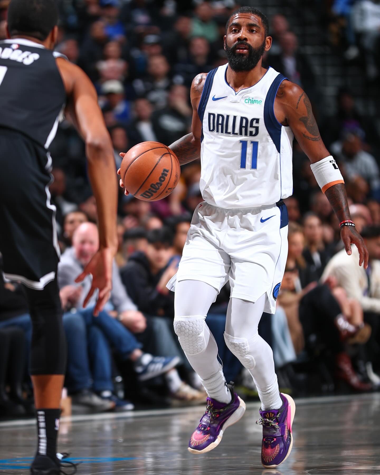 B R Kicks on X Kyrie Irving debuted his first signature sneaker with Anta The Anta Kai 1 in the Artist On Court colorway. This is Irving s first signature sneaker since the