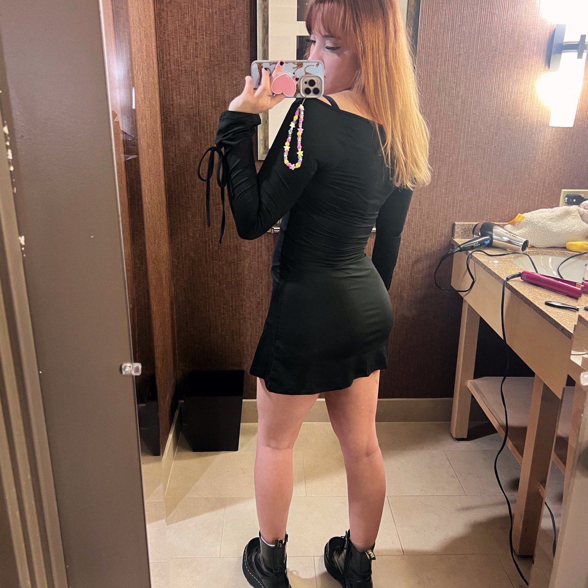 hello