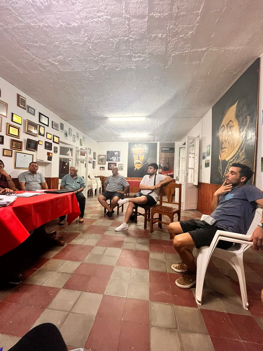 Hoy fuimos citados por el <a href="/pc_ced_florida/">Partido Colorado CED Florida</a>  para informar a sus integrantes sobre diferentes temas que desde la Junta Departamental se están tratando y son de interés para los Floridenses.
Intercambiamos sobre los diferentes temas y dimos a conocer las resoluciones ya tomadas