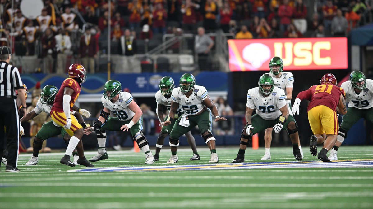 Ronan Chambers (@ronanchambers74) on Twitter photo Very excited to receive an offer from Tulane! #RollWave <a href="/EvanMckissack/">Evan Mckissack</a> <a href="/GreenWaveFB/">Tulane Football</a> Very excited to receive an offer from Tulane! #RollWave <a href="/EvanMckissack/">Evan Mckissack</a> <a href="/GreenWaveFB/">Tulane Football</a>