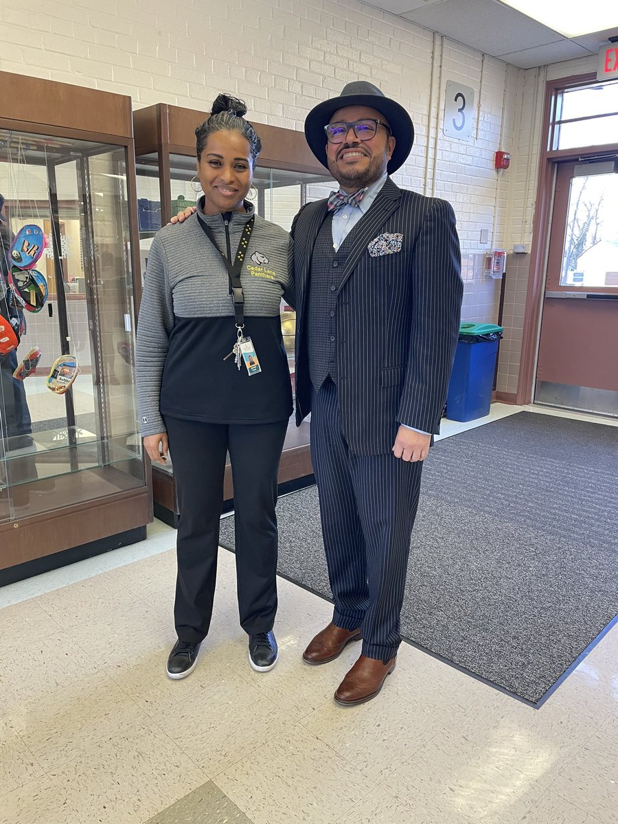 So fortunate to have <a href="/Gponce_Schools/">Geovanny Ponce, Ed.D.</a> visit today! He had a chance to visit classrooms, interact w/ students &amp; teachers. Dr. P expressed admiration for CL &amp; emphasized the importance of equitable educ for all stds! We 💗 having Dr. P in our building &amp; look forward to his return.