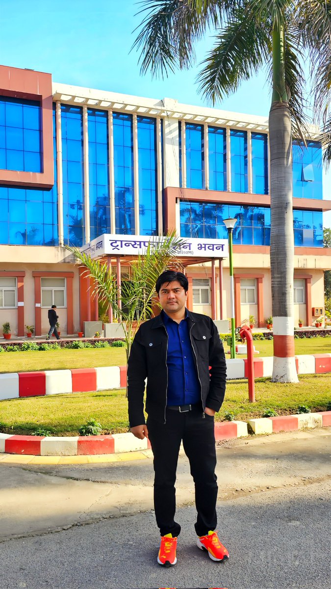 Vaibhav_bijnor's tweet image. 𝐒𝐭𝐚𝐭𝐞 𝐋𝐞𝐯𝐞𝐥 𝐌𝐚𝐬𝐭𝐞𝐫 𝐓𝐫𝐚𝐢𝐧𝐞𝐫 𝐏𝐫𝐨𝐠𝐫𝐚𝐦𝐦𝐞 𝐎𝐟 𝐒𝐜𝐡𝐨𝐨𝐥 𝐌𝐚𝐧𝐚𝐠𝐞𝐦𝐞𝐧𝐭 𝐂𝐨𝐦𝐦𝐢𝐭𝐭𝐞𝐞.
#training #schools #statelevel  #photo