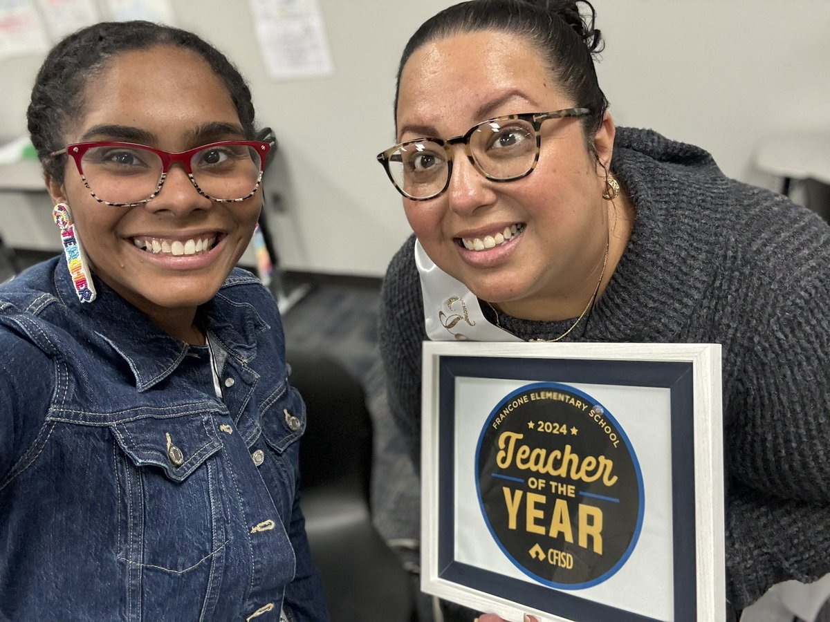 Mrsozunalawson's tweet photo. A little late!! But I want to wish the best teaching partner and friend a huge congratulations on being teacher of the year! It is well deserved I see the amazing things that you do everyday! @MsGCeballos https://t.co/1RkvInidZO