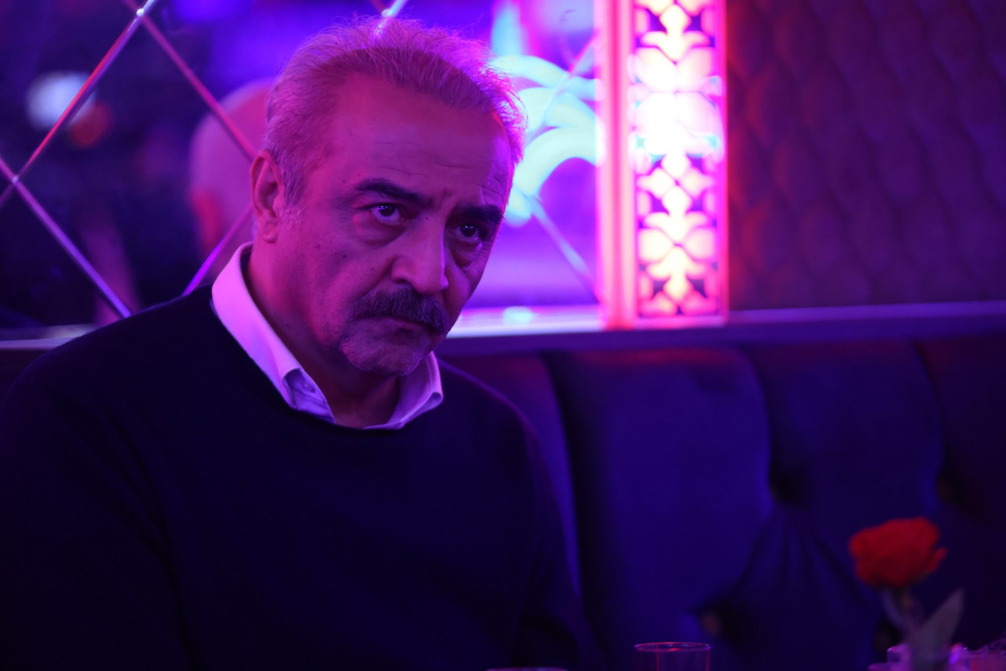 GFt-ECKWAAABzTq?format=jpg&name=large