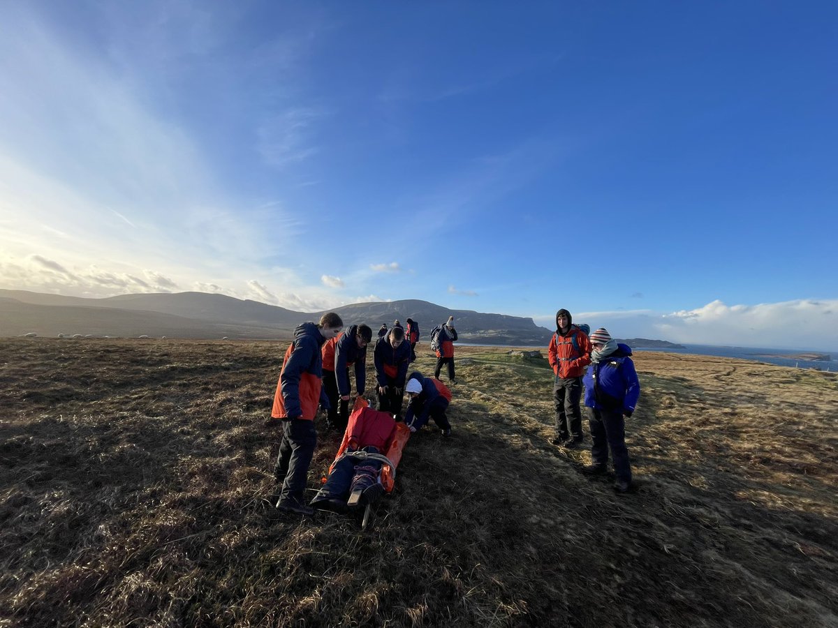 maths_MissC's tweet photo. Search and Rescue task! The pupils had to work together to find the casualty, then think of a creative way to get the casualty back up the hill. 🏴󠁧󠁢󠁳󠁣󠁴󠁿⛑️ https://t.co/7rWeCyI9jN